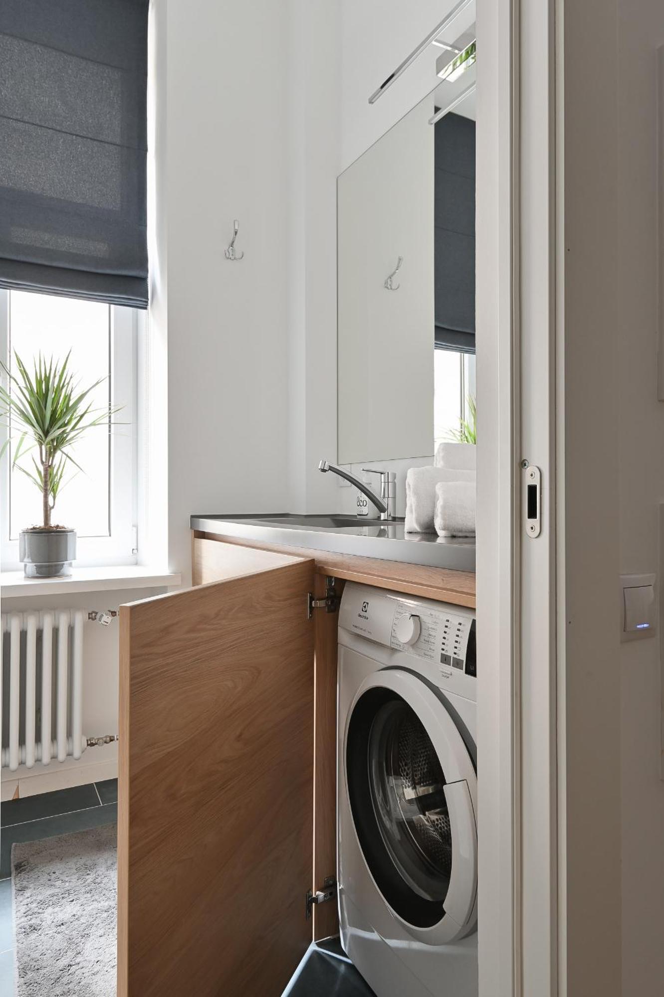 Lovely Studio Apartment In The Heart Of Riga Esterno foto