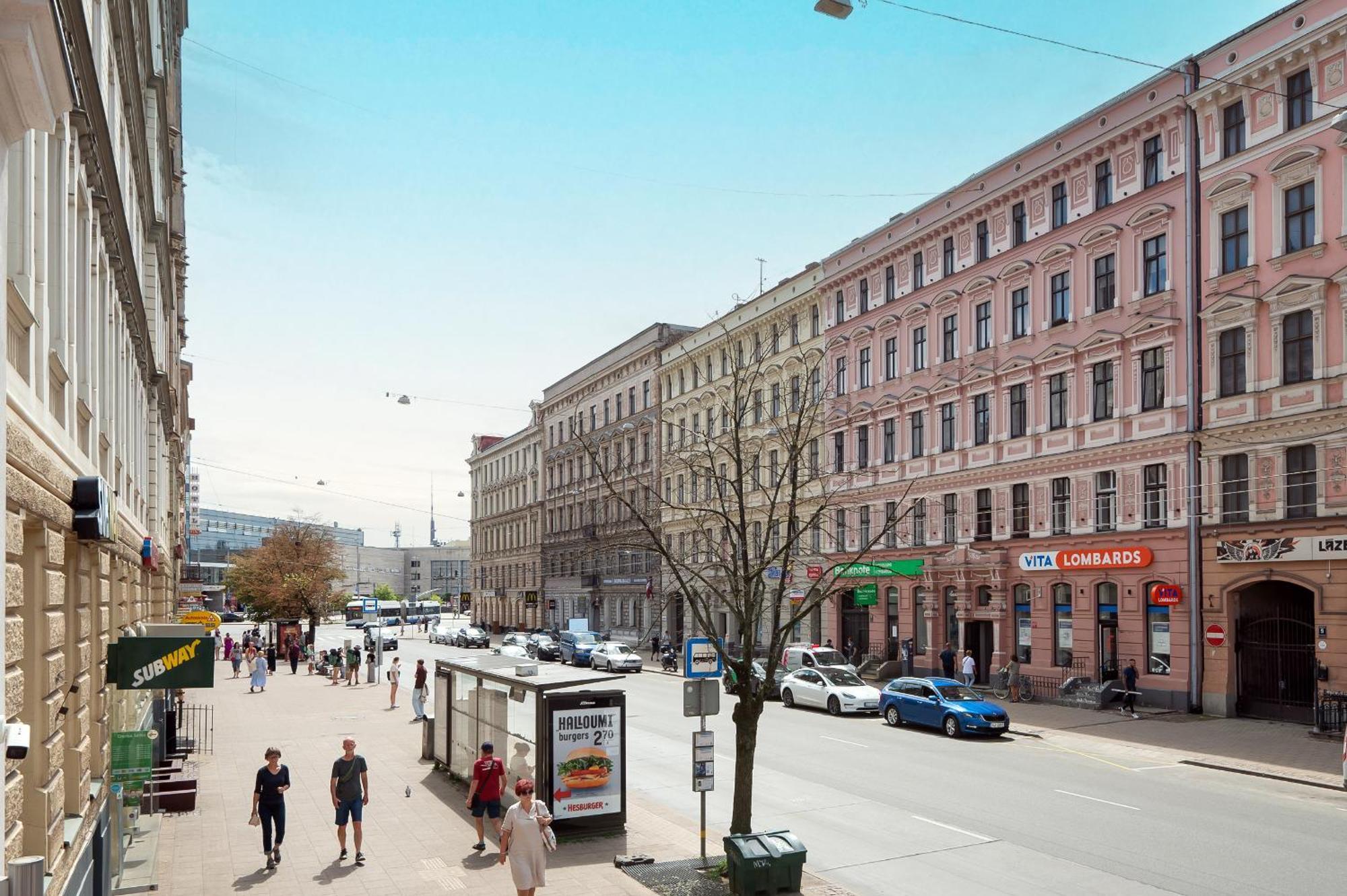 Lovely Studio Apartment In The Heart Of Riga Esterno foto